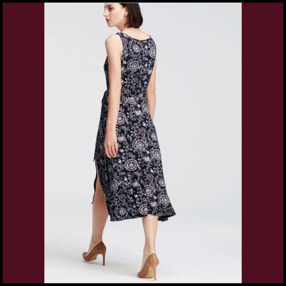 ANN TAYLOR PAISLEY PRINT BELTED JERSEY MIDI DRESS - Picture 3 of 12